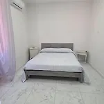 Sea House Апартаменты *